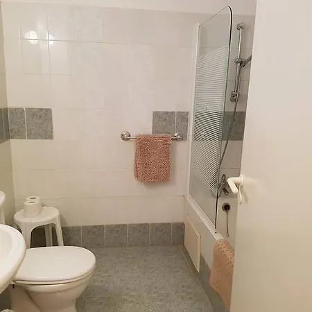 Apartment Kyklamino